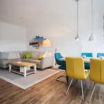 Welcome In - 'patrice' Mit Balkon Und Abstellraum Appartement