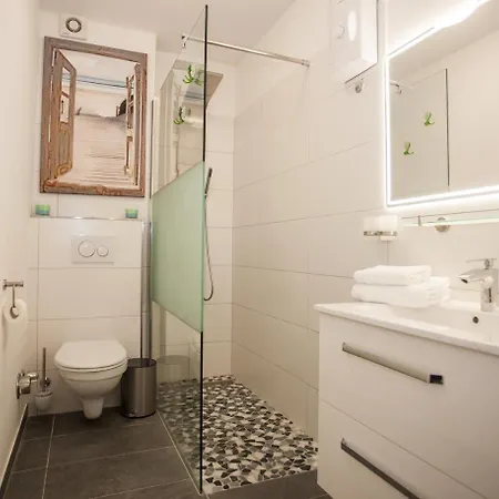 Welcome In - 'patrice' Met Balkon En Berging Winterberg